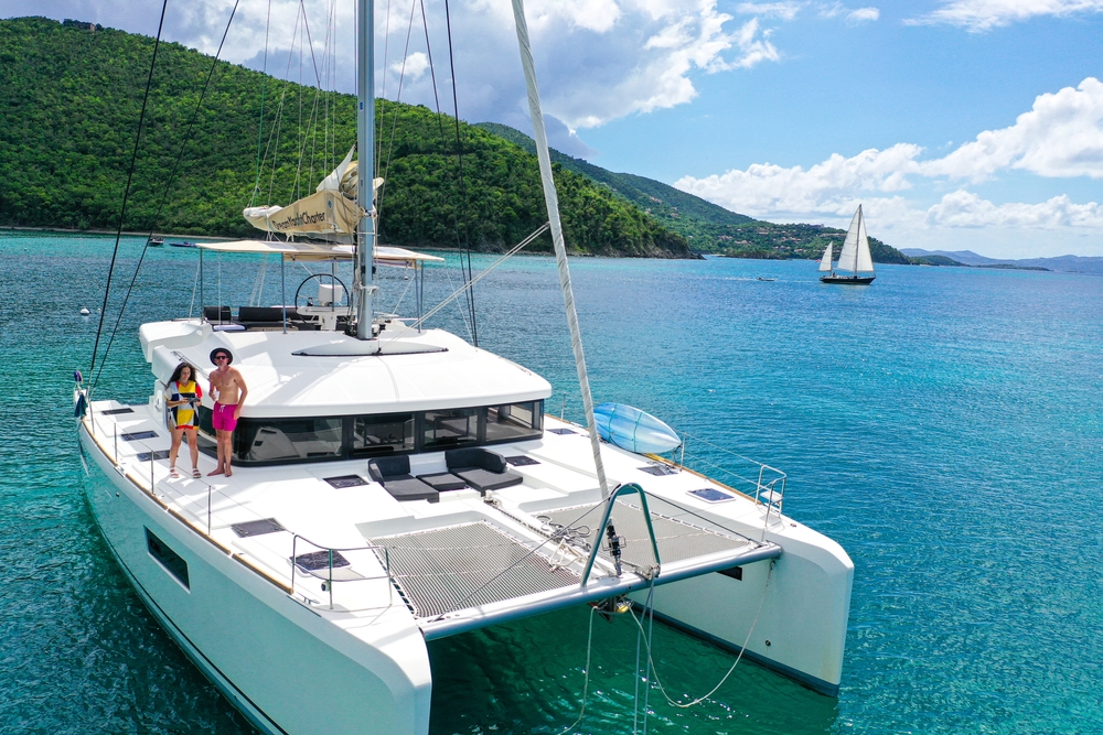 Isla Rivas Club8030 | Beneficios, Contenido Exclusivo y Experiencias Digitales